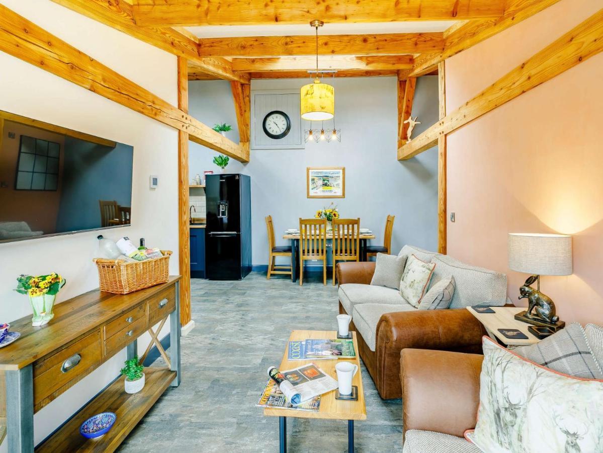 2 Bed In Masham 85510 빌라 외부 사진